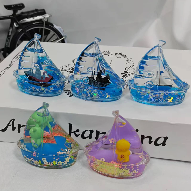 Mini Sailboat Liquid Desk Decoration Mini Sailboat Liquid Desk Decoration